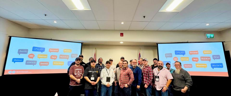 Un départ prometteur pour la table ronde des personnes de métier