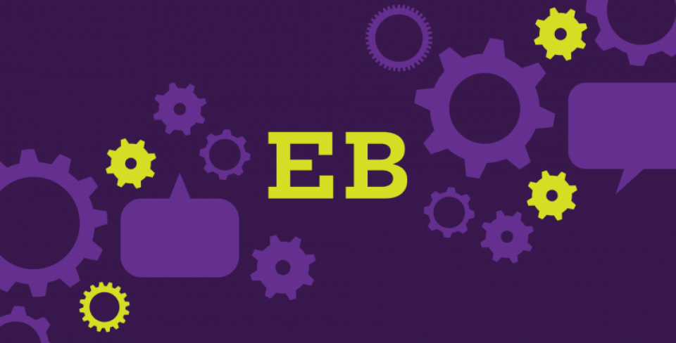 Graphique violet avec des rouages en arrière-plan et un texte jaune indiquant « EB ».